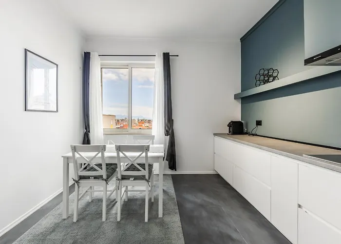 公寓 Modern With Scenic Views & Earthy Vibes By Pikhost Shkodër