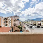Modern With Scenic Views & Earthy Vibes By Pikhost *